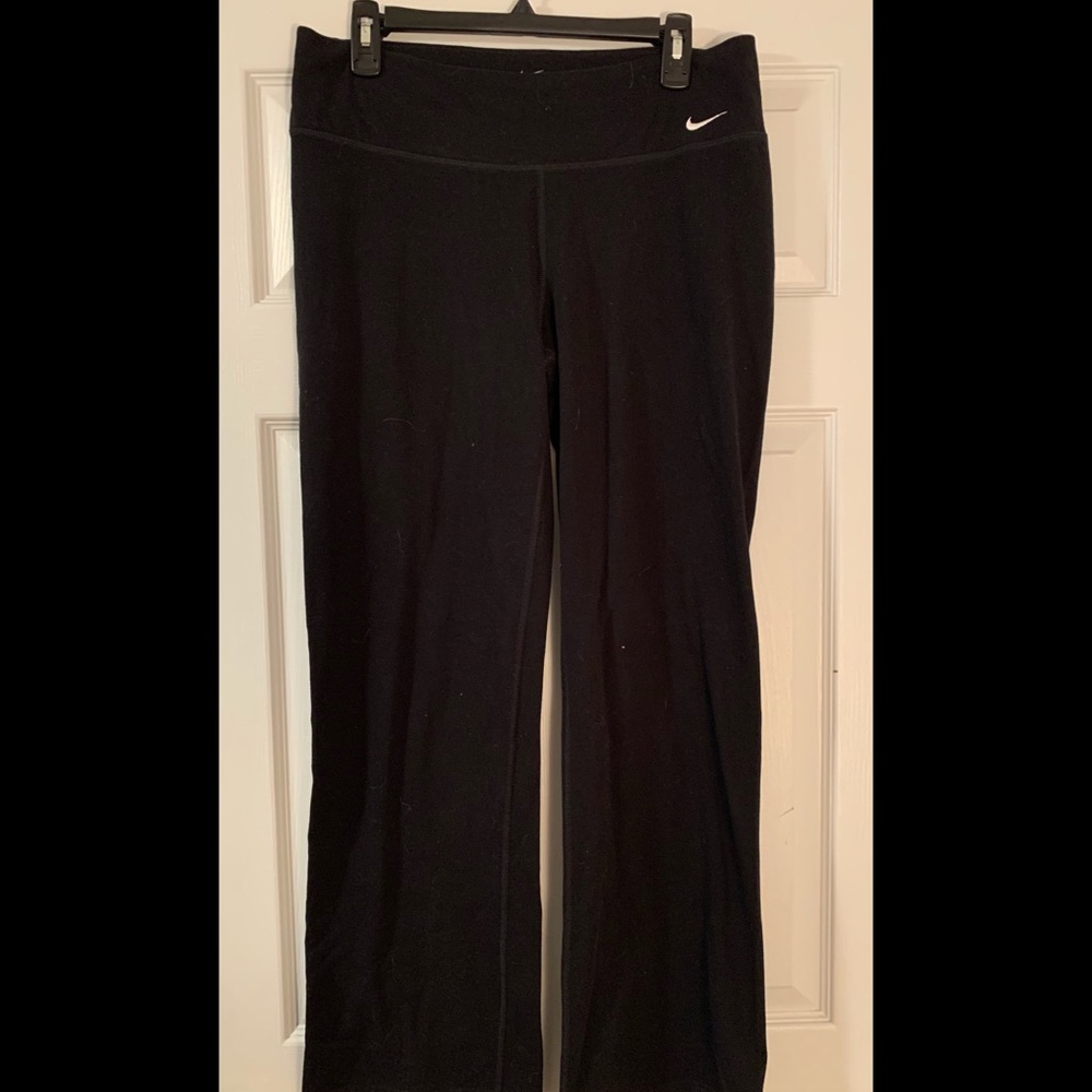 Nike Women’s Dri-Fit Yoga Pants